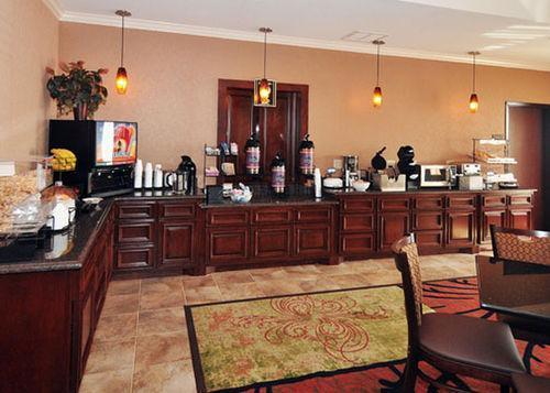 Econo Lodge Эшборо Экстерьер фото